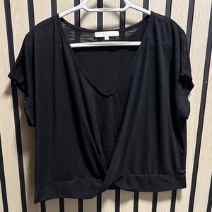 Chic Black V-Neck Women's Top